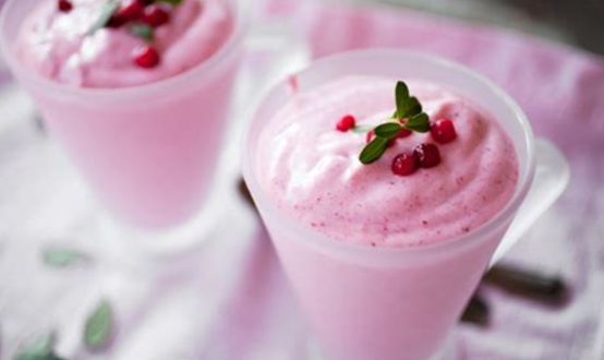 Lingonberry Sambuks with vanilla sauce