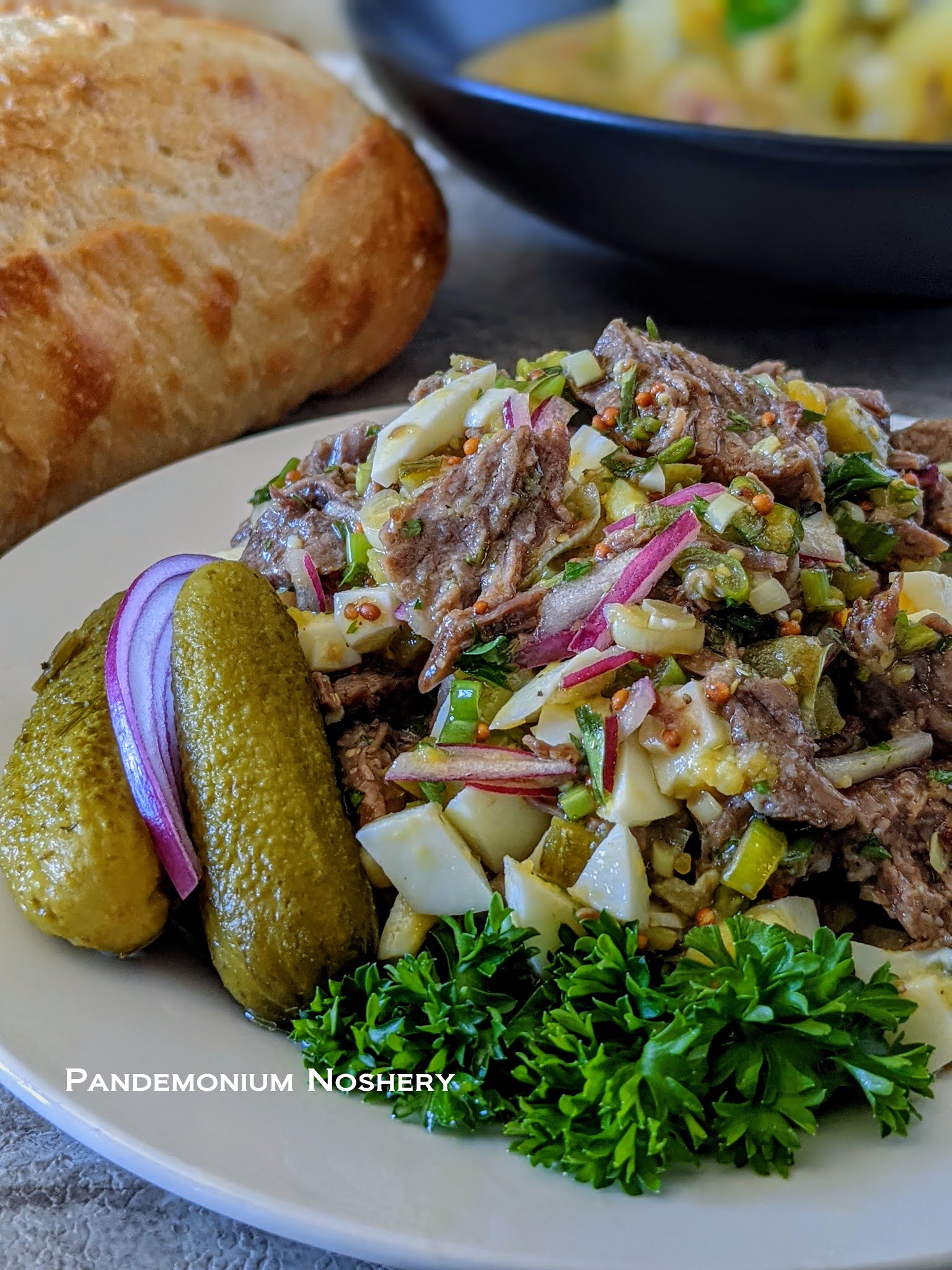Feierstengszalot  (cold beef salad)