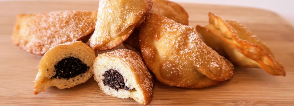 Doughnuts ( pampushka) with rose petal jam filling