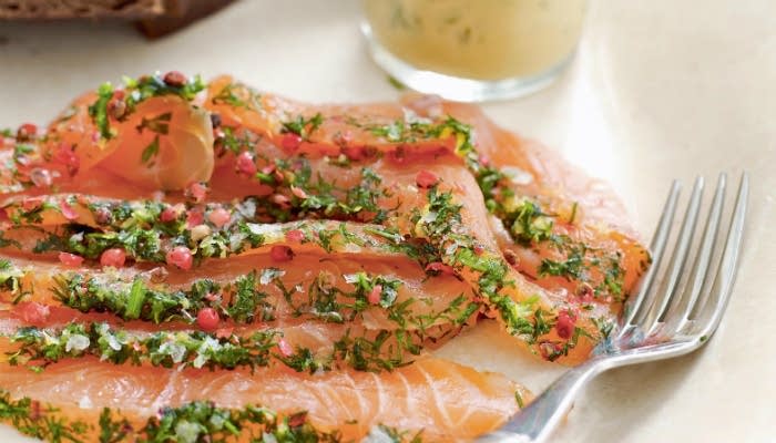 Cured salmon with mustard sauce